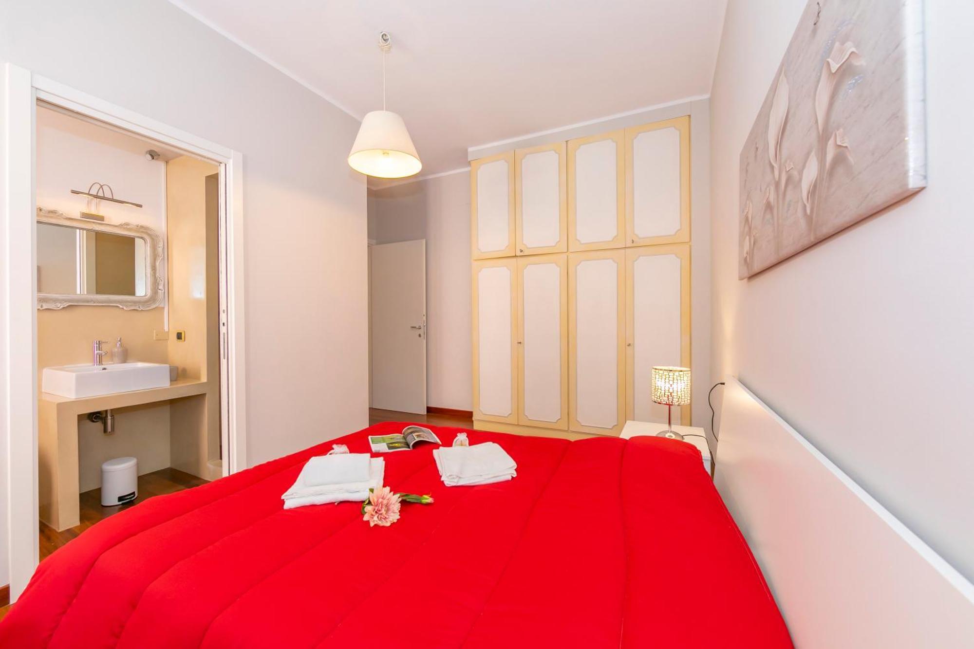 לבנו Appartamento Il Golfo Lake View - Happy Rentals מראה חיצוני תמונה