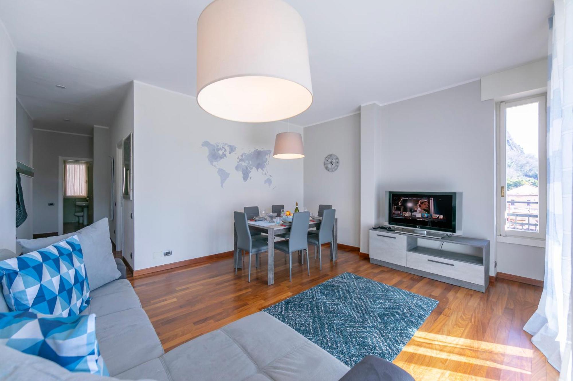 לבנו Appartamento Il Golfo Lake View - Happy Rentals מראה חיצוני תמונה